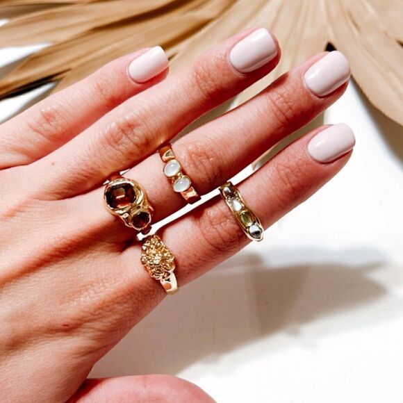 Free People Jewelry - Boho  ring  set  S304